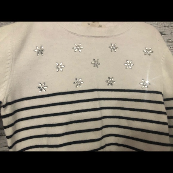 Richie House rhinestone snowflake sweater - Picture 3 of 4